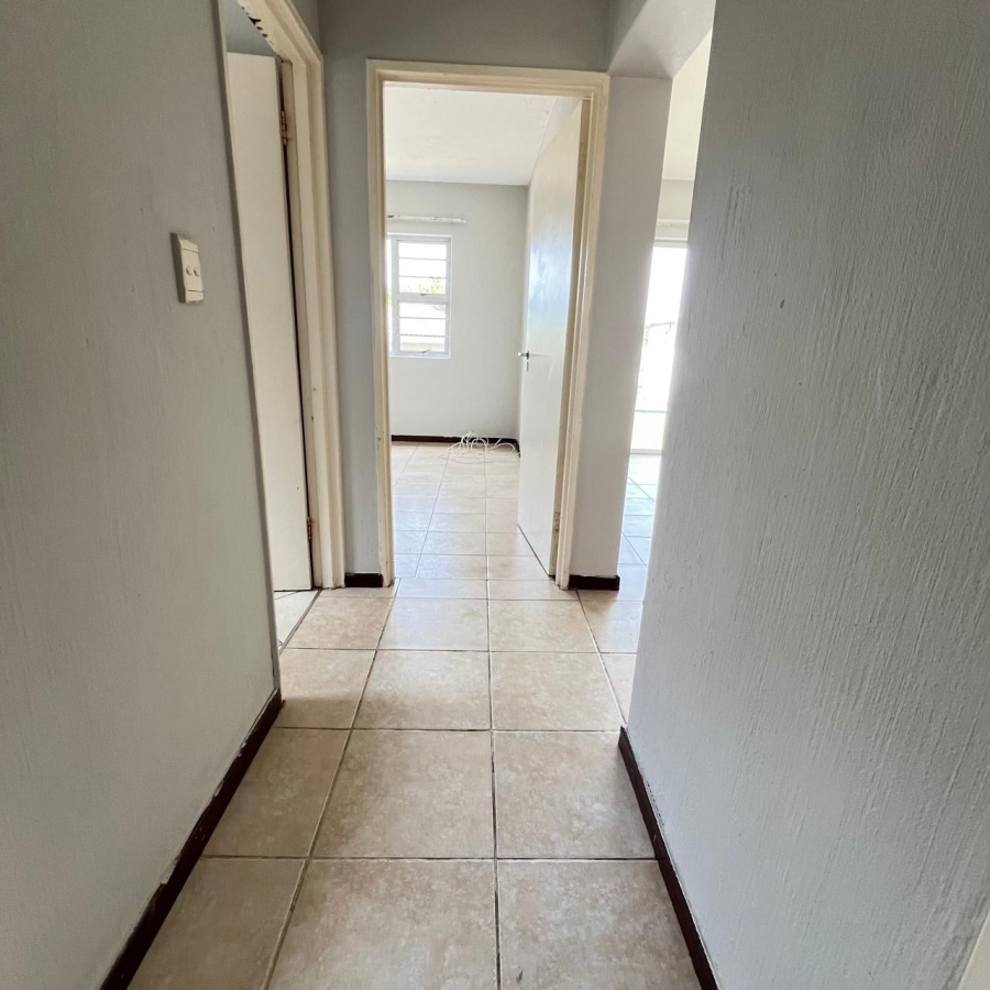 2 Bedroom Property for Sale in Beacon Bay North Eastern Cape